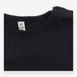 T-shirt black