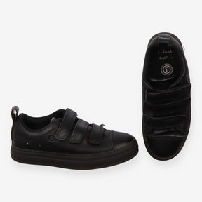 Black velcro school shoes 3 straps