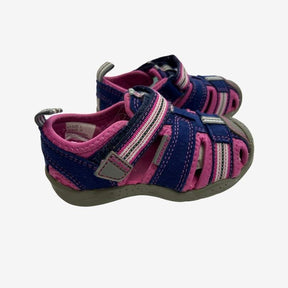 Pediped blue and pink trandles in box