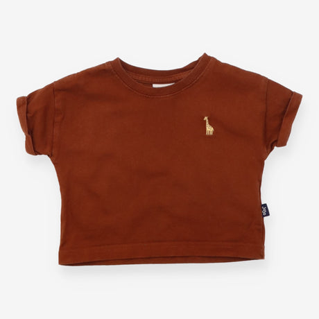 Brown T-shirt with Giraffe