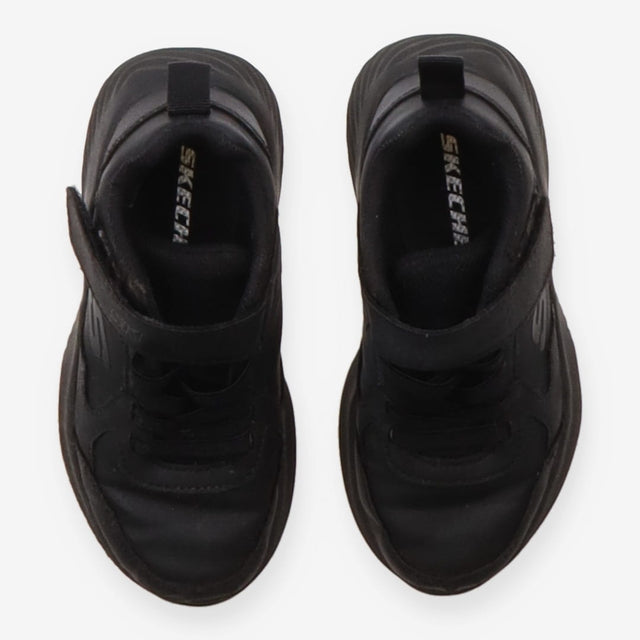 Skechers black trainers velcro