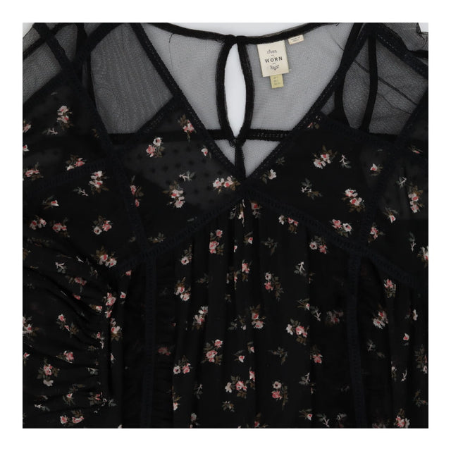 Black floral slip dress, puff sleeves