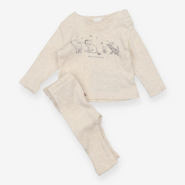 Cream Winnie The Pooh Outfit - Disney