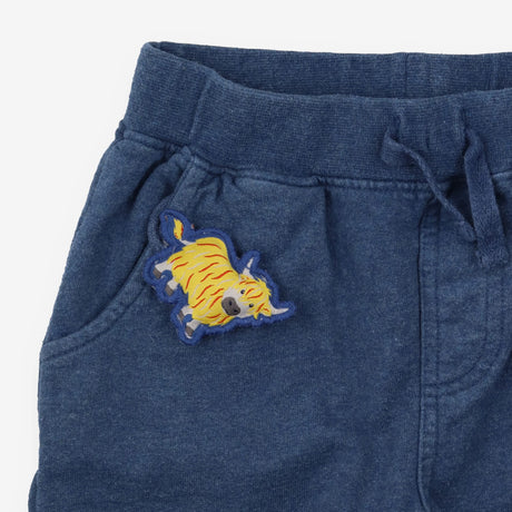 Joggers highland cow knees