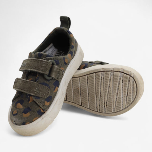 Trainers Green Camo Print
