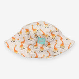 Summer hat giraffes