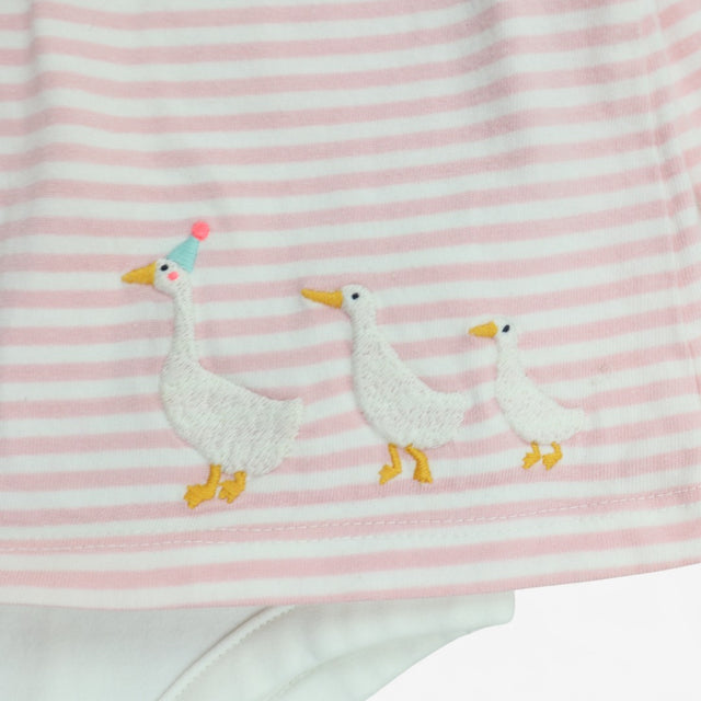 T-shirt bodysuit pink and white with geese