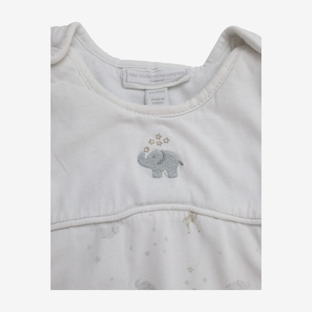 Sleeping bag white with Elephants and Giraffes