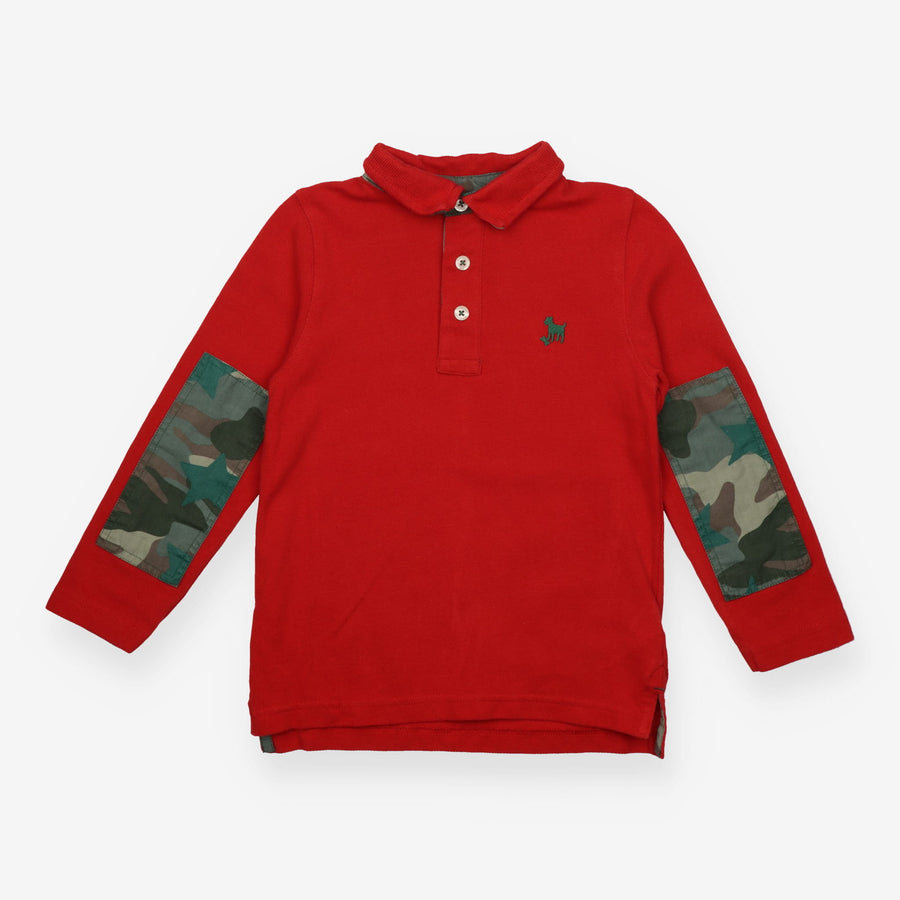 T-shirt red polo with camo sleeves