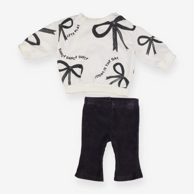 Sweater White Black Bows and Ribbed Leggings