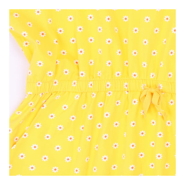 Dress yellow daisies