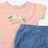Outfit denim shorts peach SS tee ducks
