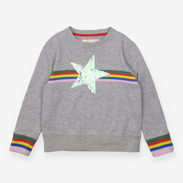 Grey sweater with sequin star