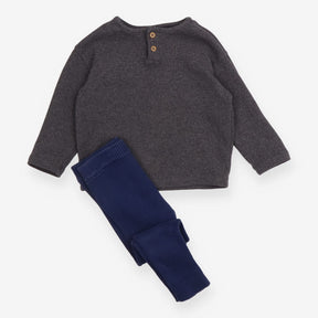 Grey Long Sleeve and Blue Leggings