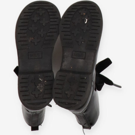 Boots patent black