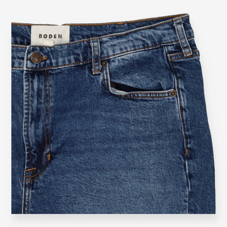 Mid Blue Girlfriend Jeans – Relaxed Fit, Mid Rise 
