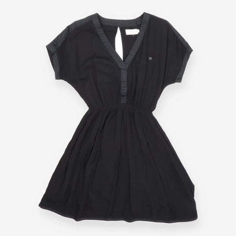 Dress black keyhole back