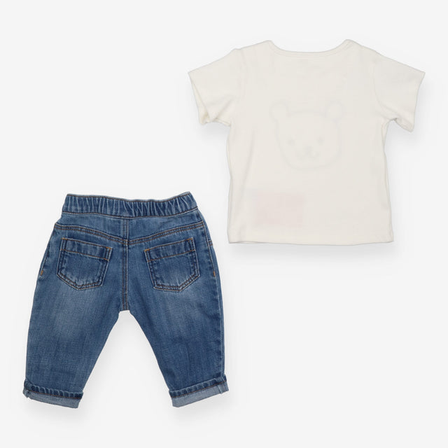 Teddy Bear T-shirt and Jeans Outfit 