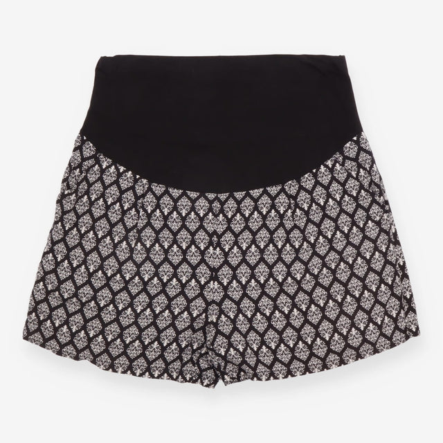 Maternity Shorts Black White Print Over Bump