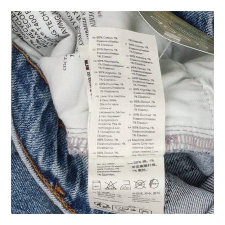 Light Blue Wash Straight Jeans
