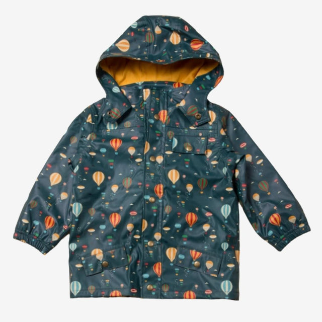 Higher ground waterproof recycled raincoat