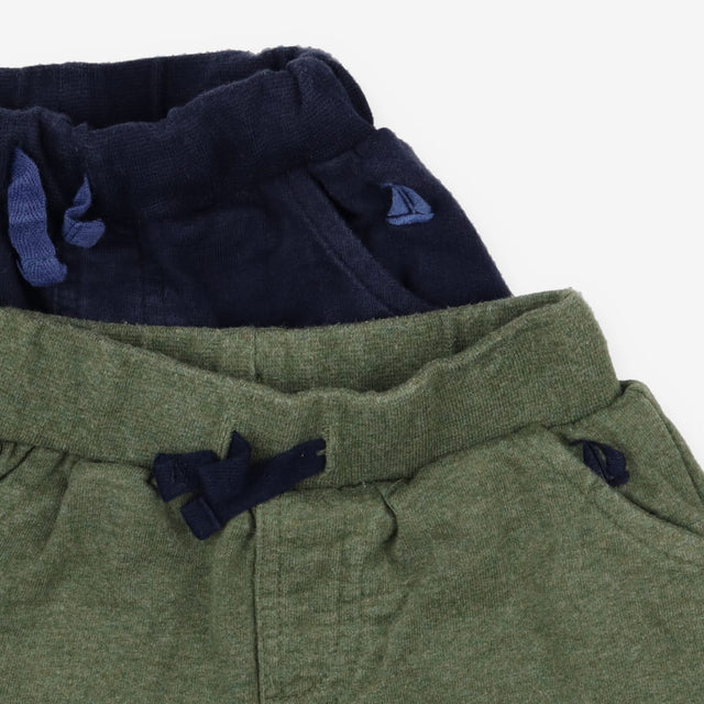 Shorts Navy with Sailboat Applique and Green 2-Pac