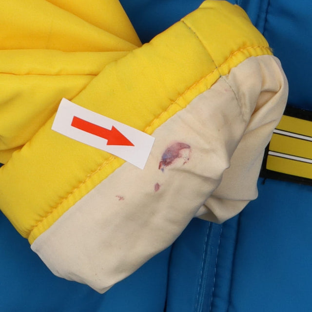 Puffer coat colouring pencils