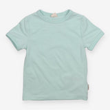 T-shirt light green