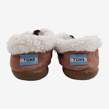 Ezra Slippers 