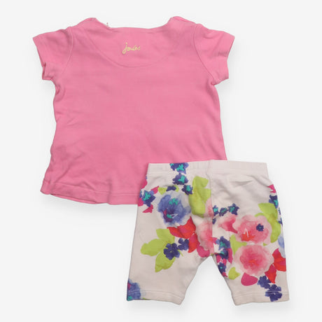 Outfit 2 pc Pink SS tee pockets white floral short
