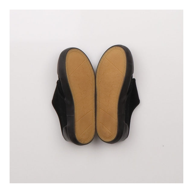 Black rip-tape canvas school plimsolls