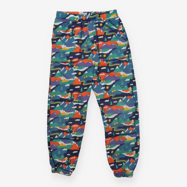 Joggers mountains