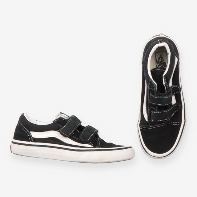 Black old Skool Vans velcro