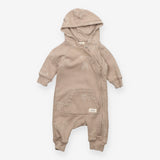 Hooded sleepsuit beige animals 