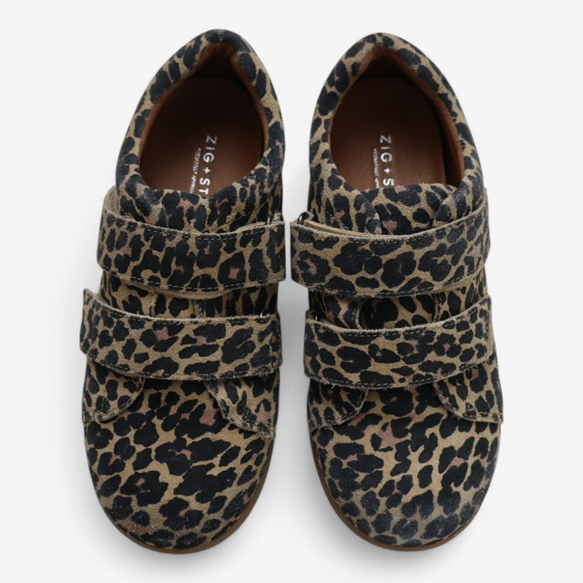 Zig+Star leopard print shoe
