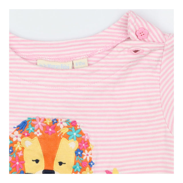 Striped lion top