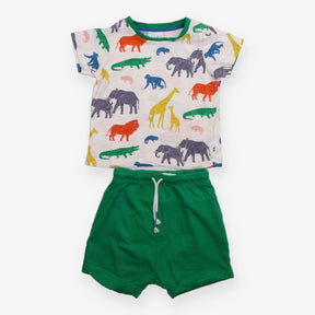 Outfit safari green