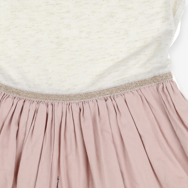 Dress cream London scene 