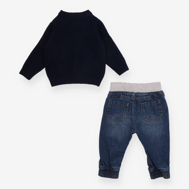 Navy Knit Jumper and Jeans 