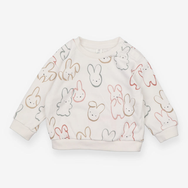 White Sweater With Rabbit Print 