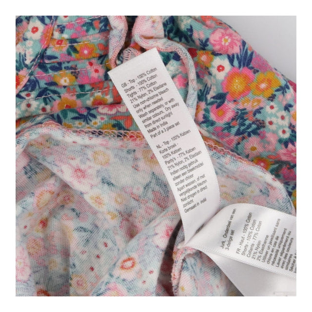 Outfit Tunic Long Sleeved Floral Frill and Shorts 