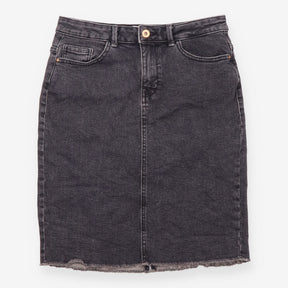  Washed Black Raw Fray Hem Stretch Denim Skirt