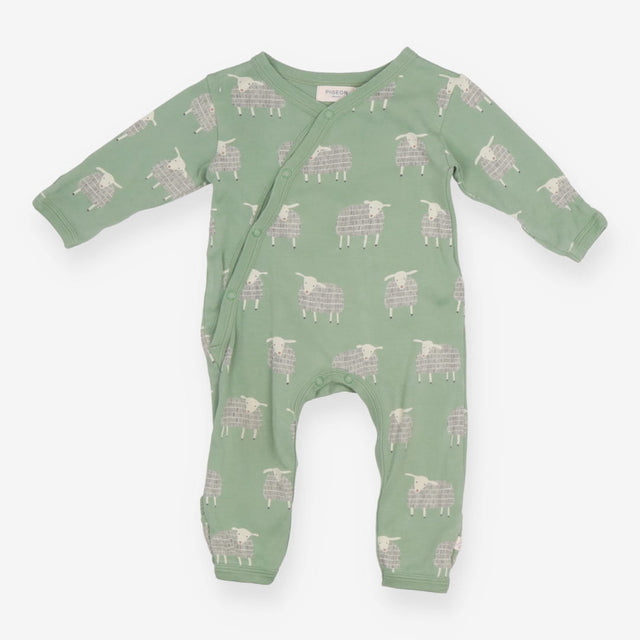 Sleepsuit green sheep