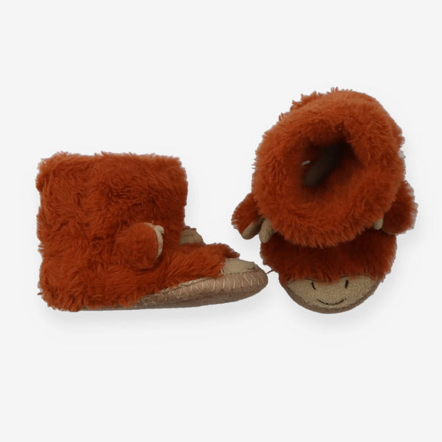 Highland cow slippers