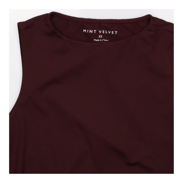 Top Burgundy Sleeveless Boat Neck Ribbed