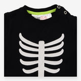 Skeleton knit leggings with t-shirt